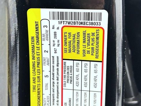 Used 2019 Ford F250 Lariat w/ Lariat Ultimate Package image 25