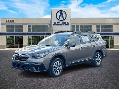 Used 2022 Subaru Outback Premium image 1