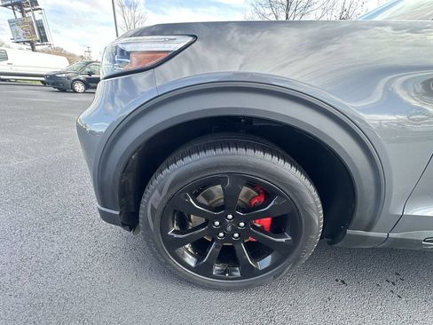 Used 2023 Ford Explorer ST w/ Equipment Group 401A AWD/4WD image 16