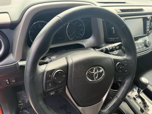 Used 2016 Toyota RAV4 Limited w/ Advanced Technology Package image 13