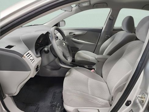 Used 2009 Toyota Corolla LE image 17