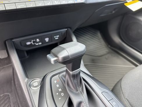 New 2026 Kia K4 FWD image 30