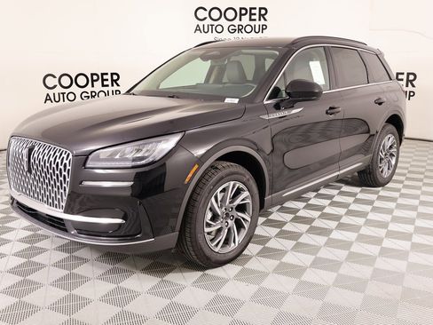 New 2026 Lincoln Corsair Premiere image 11