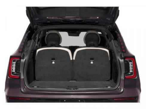 Used 2025 Volvo EX90 Plus image 10