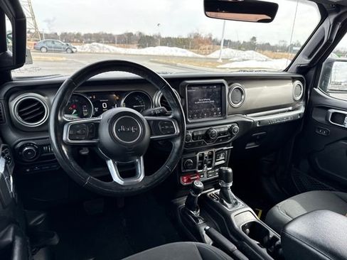 Used 2021 Jeep Wrangler Unlimited Rubicon 4xe w/ Cold Weather Group image 18