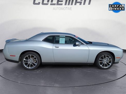 Used 2023 Dodge Challenger SXT w/ Plus Package image 6