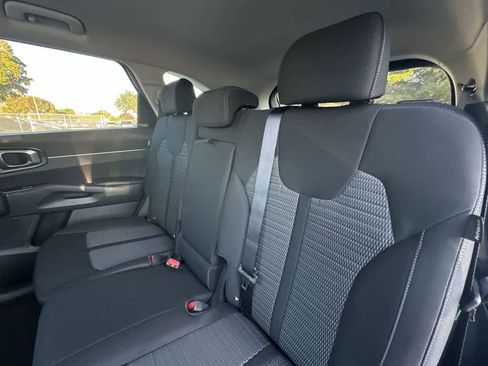 New 2026 Kia Sorento LX image 22