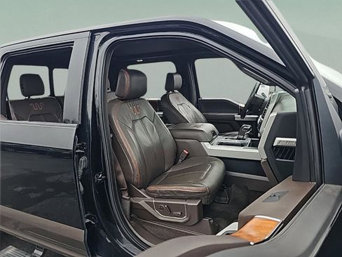 Used 2016 Ford F150 King Ranch w/ Equipment Group 601A Luxury image 37