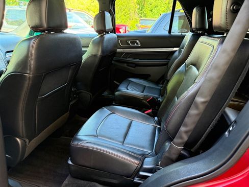 Used 2017 Ford Explorer Sport w/ Equipment Group 401A AWD/4WD image 8