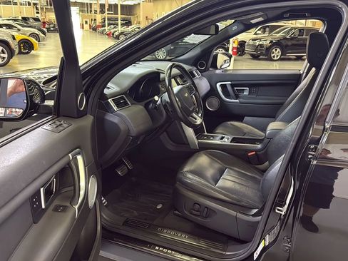 Used 2016 Land Rover Discovery Sport HSE image 18