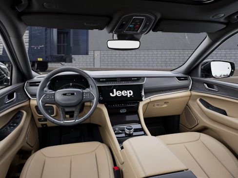 New 2026 Jeep Grand Cherokee L Limited AWD/4WD image 14
