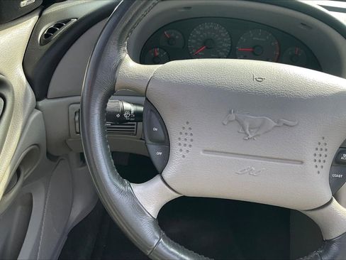 Used 2001 Ford Mustang GT Premium RWD image 11