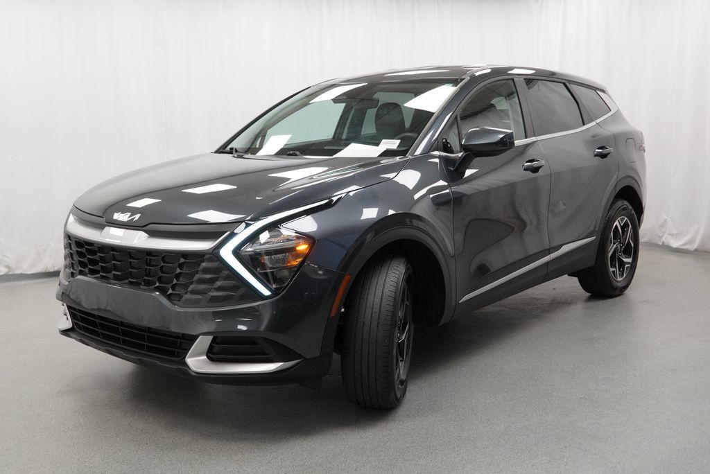 Used 2023 Kia Sportage LX AWD/4WD image 7