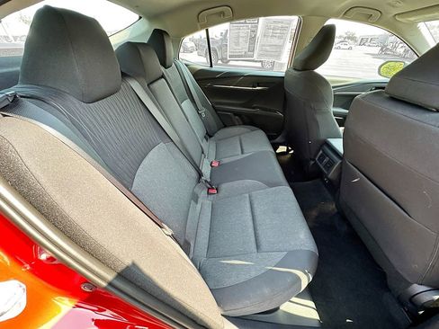 Used 2025 Toyota Camry LE image 32