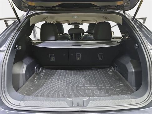 Used 2025 Subaru Crosstrek 2.5i Limited w/ Crosstrek Mirror Package image 14