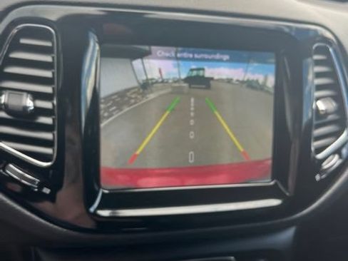 Used 2019 Jeep Compass Limited AWD/4WD image 50