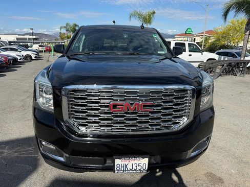 Used 2019 GMC Yukon Denali image 4