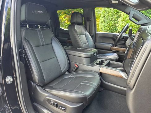 Used 2019 Chevrolet Silverado 1500 High Country w/ Z71 Off-Road Package image 41