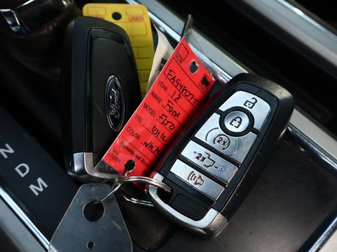 Used 2018 Ford F150 King Ranch w/ Equipment Group 601A Luxury image 30