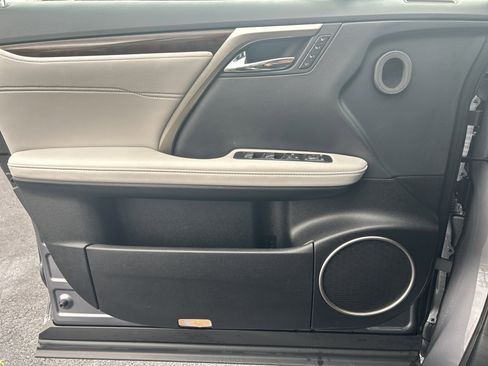 Used 2019 Lexus RX 350 FWD w/ Navigation Package image 22