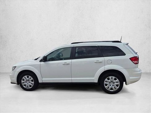 Used 2018 Dodge Journey SE w/ Connectivity Group FWD image 8