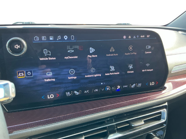Used 2026 Chevrolet Traverse RS AWD/4WD image 21