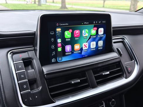 Used 2022 Chevrolet Tahoe LT w/ LT Signature Plus Package image 10