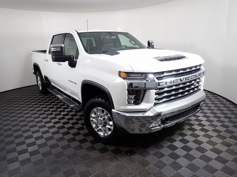 Used 2021 Chevrolet Silverado 2500 LTZ image 6