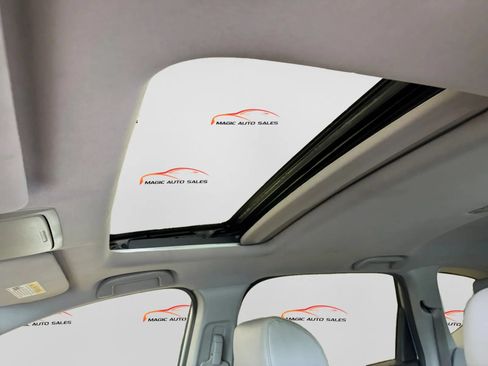 Used 2019 Honda CR-V Touring image 35