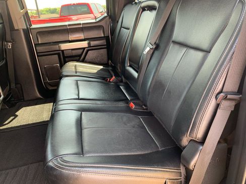 Used 2020 Ford F250 Lariat w/ Chrome Package AWD/4WD image 21