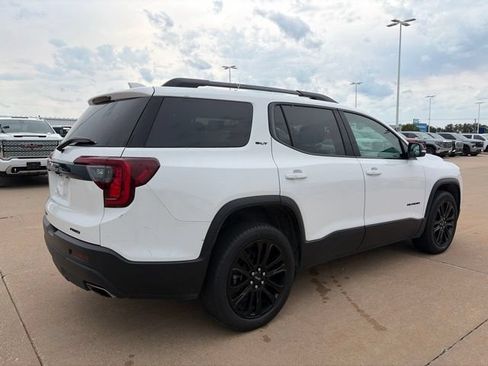 Used 2023 GMC Acadia SLT w/ Elevation Edition AWD/4WD image 3