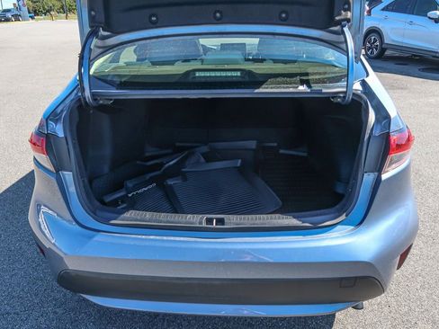 Used 2020 Toyota Corolla LE w/ LE Premium Package image 12