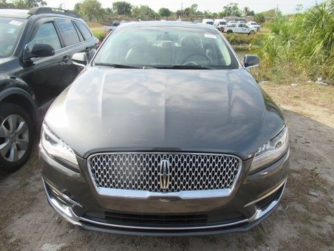 Used 2018 Lincoln MKZ Select w/ Select Plus Package image 2