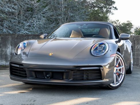 Used 2020 Porsche 911 Carrera S image 52