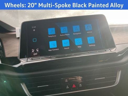 New 2026 Volkswagen Atlas SE image 17