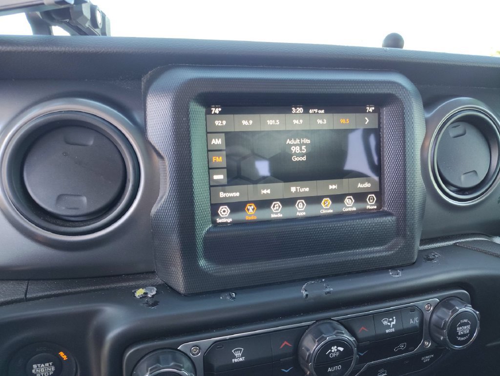 Used 2021 Jeep Gladiator Sport AWD/4WD image 10
