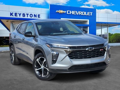 New 2026 Chevrolet Trax RS image 1