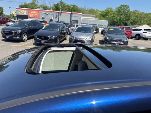 Used 2016 Honda CR-V EX image 32