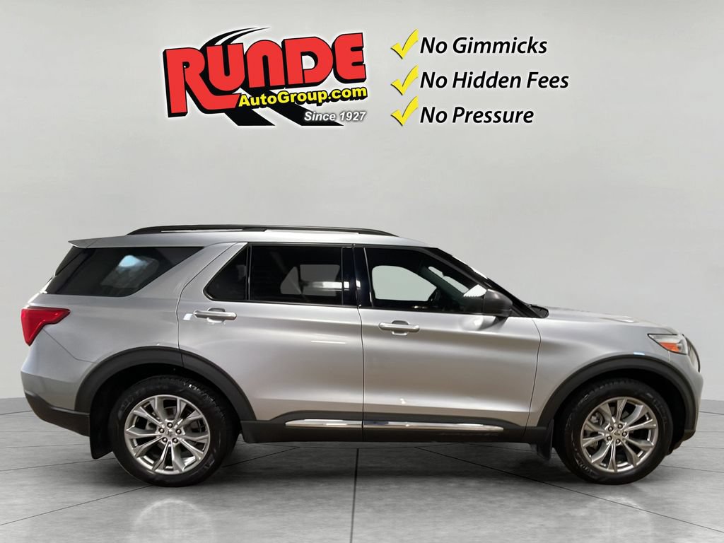 Used 2021 Ford Explorer XLT w/ Equipment Group 202A AWD/4WD image 7