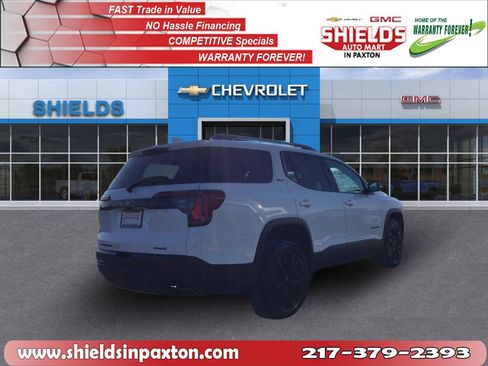 Used 2023 GMC Acadia SLT w/ Elevation Edition image 6