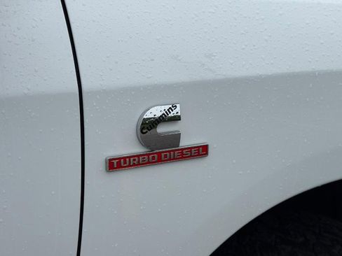 Used 2024 RAM 2500 Big Horn AWD/4WD image 7