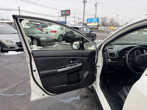 Used 2016 Subaru Crosstrek 2.0i Limited w/ Popular Package #2 AWD/4WD image 32