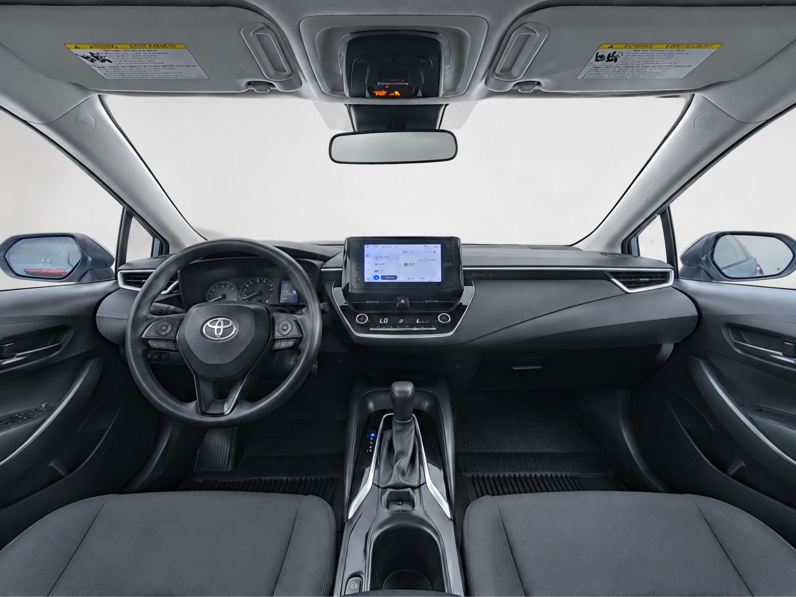 Used 2024 Toyota Corolla LE FWD image 17