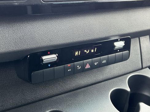 New 2025 Mercedes-Benz Sprinter 2500 image 25