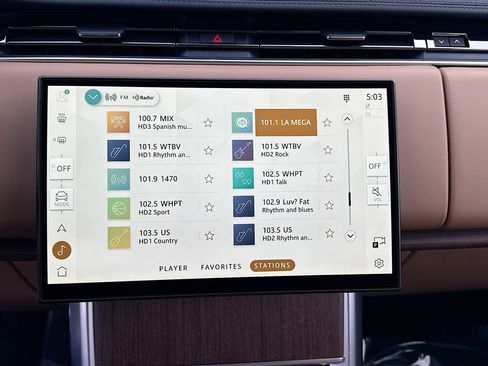 New 2026 Land Rover Range Rover SE image 28