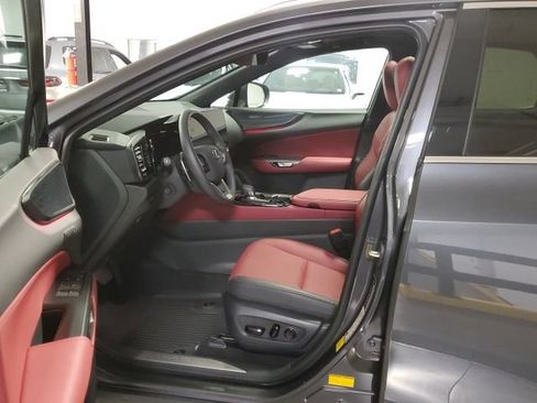 Used 2025 Lexus NX 350h AWD w/ Accessory Package (2T) image 13
