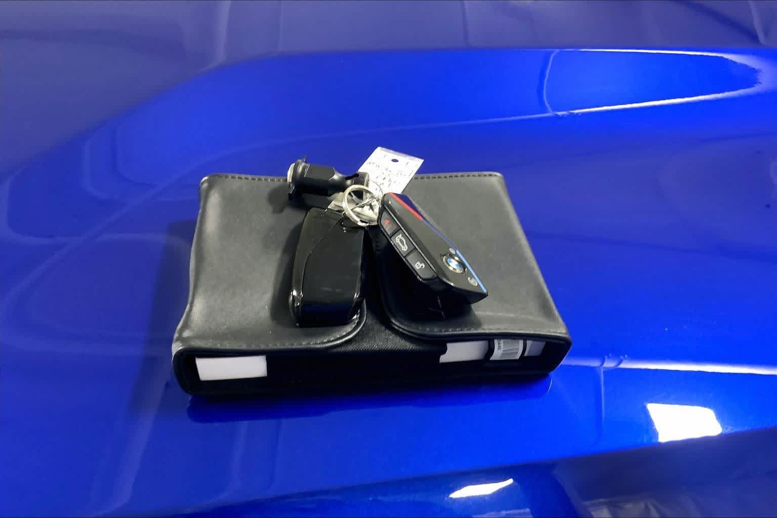 Used 2023 BMW XM AWD/4WD image 14