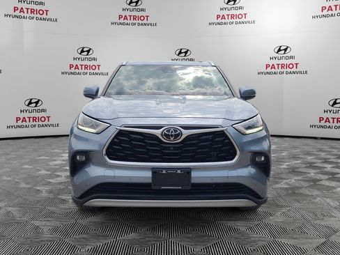 Used 2021 Toyota Highlander Platinum AWD/4WD image 8