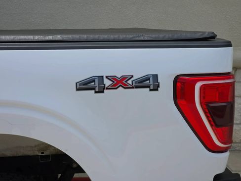 Used 2021 Ford F150 XLT w/ Equipment Group 301A Mid AWD/4WD image 22
