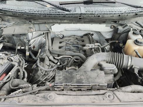 Used 2011 Ford F150 XLT image 22